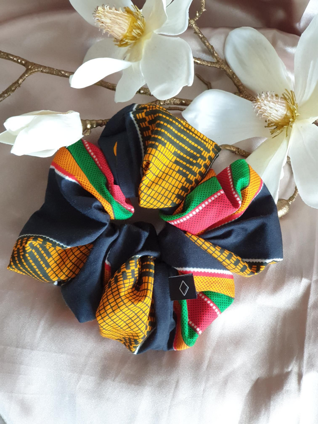 Big Scrunchie "Sankofa"