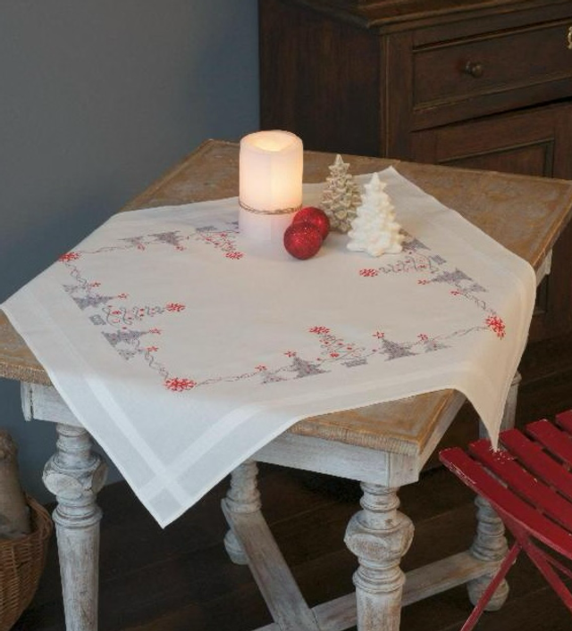 Tischdecke “Weihnachtlich Rot/Grau”