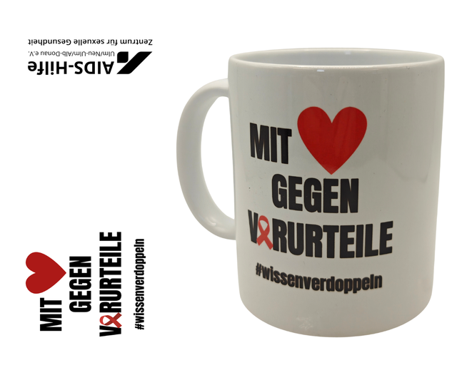 Tasse "Mit Herz gegen Vorurteile"