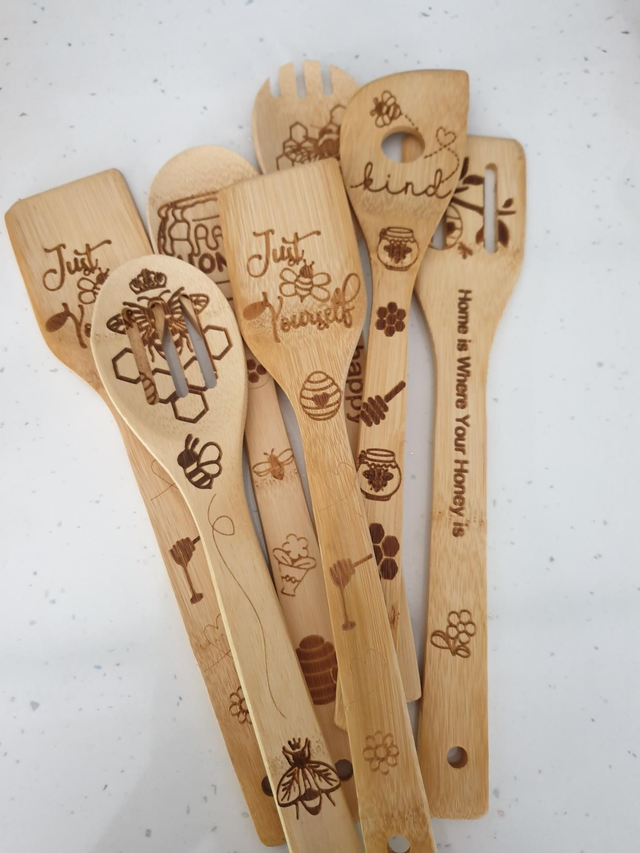 Wooden Spoons (Bee Themed)