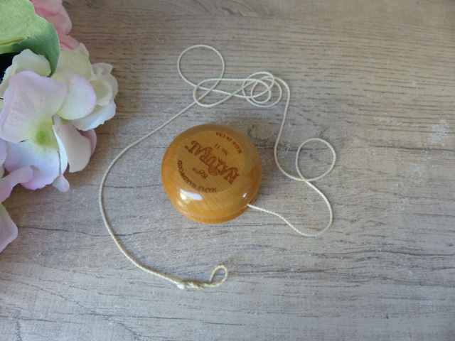 Ancien yo-yo en bois dur d'érable fabriqué aux USA, petit jeu américain en bois, souvenir d'enfance, collection déco jeu en bois vintage