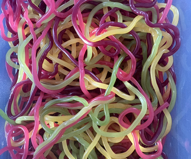 fil aux fruits ( pomme / tutti frutti /fraise / framboise) 100 grs