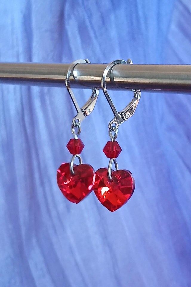 Boucles d'oreilles Cœur rouge