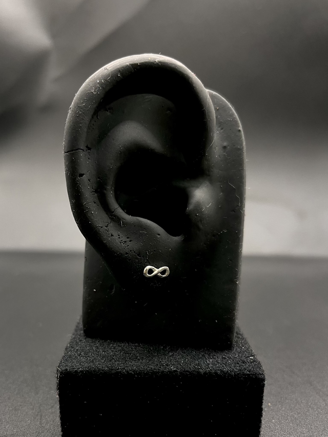 Brinco infinito liso