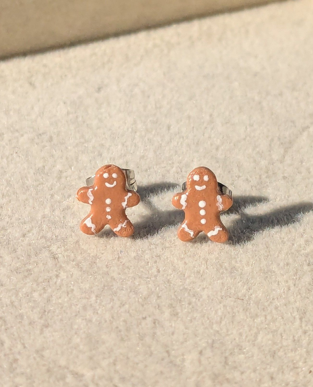 Boucles d'oreilles puces bonshommes pain d'épices