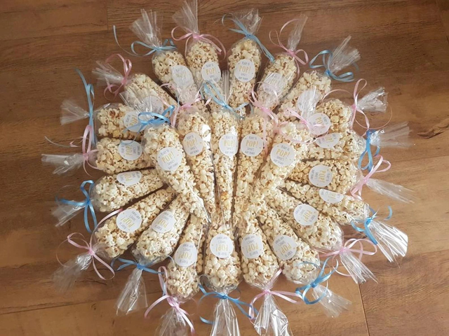 Popcorn Party Cone - choose ribbon colour 