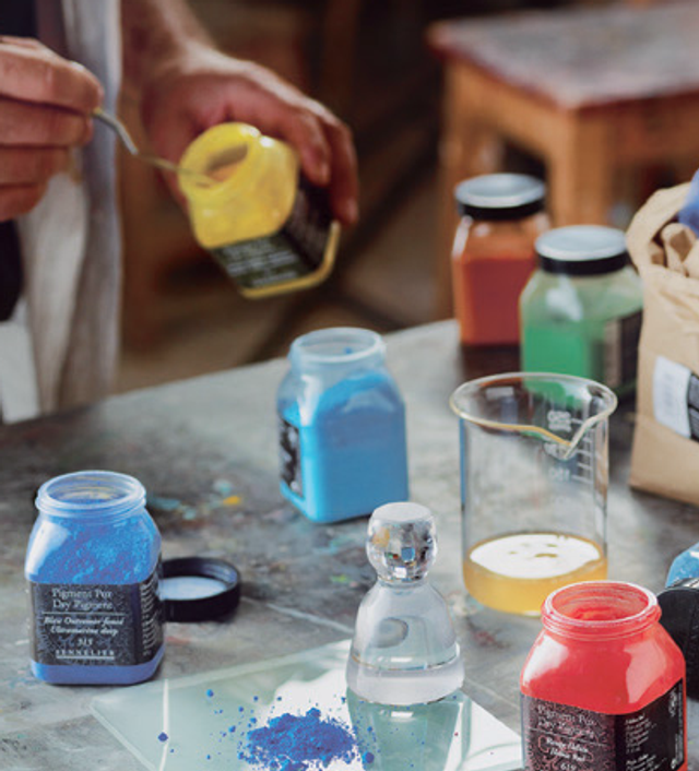 Palette Artisanale : L’Art de Créer Vos Propres Teintes