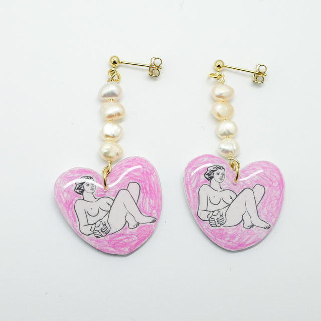  Floozie in the Jacuzzi