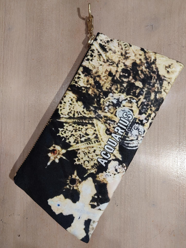 Valencia Vierge. Pochette et trousse en velours.