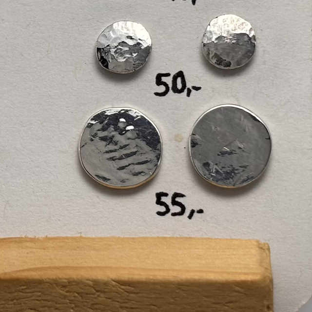 Boucles d’oreilles rond martelé 9,5mm clous