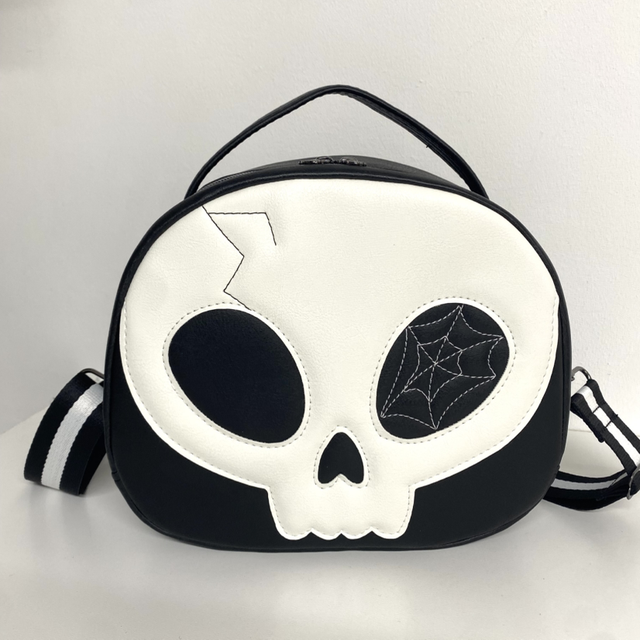 Skull Handbag 