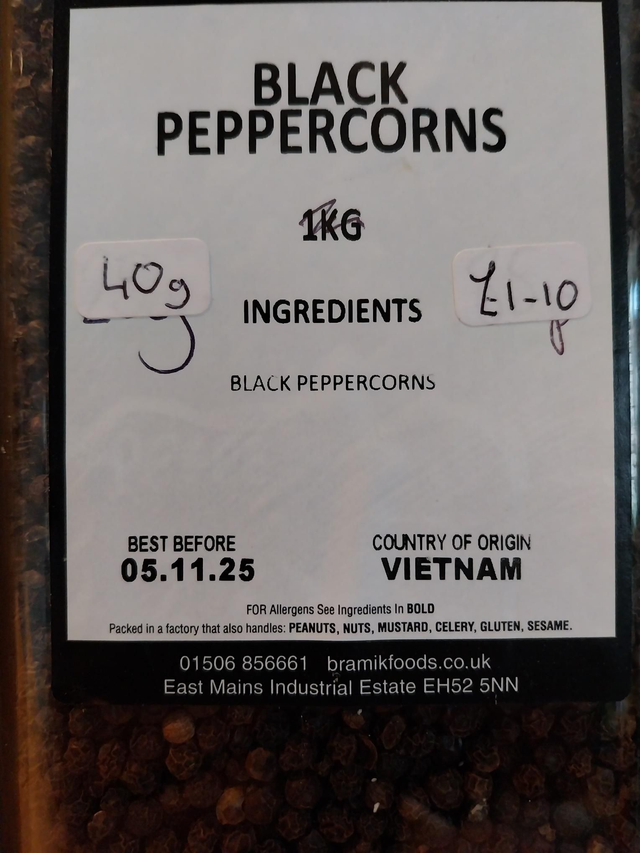 Black peppercorns 40g