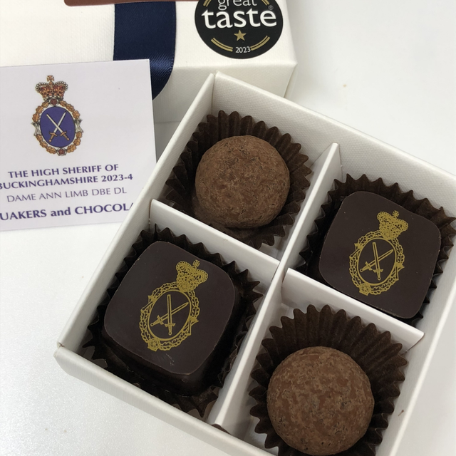 Box of 4 chocolates - set of 10 boxes 