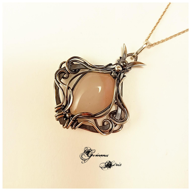 Ishtar - soyez la déesse des matins et la déesse des soirs