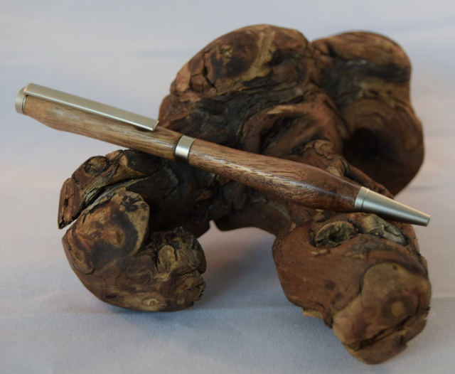 balpen, mat chroom - walnoot