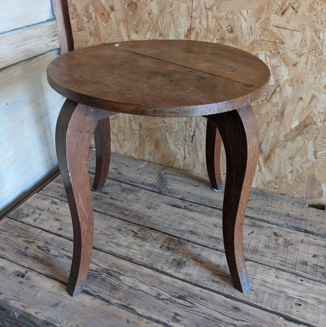 Table ronde basse chêne