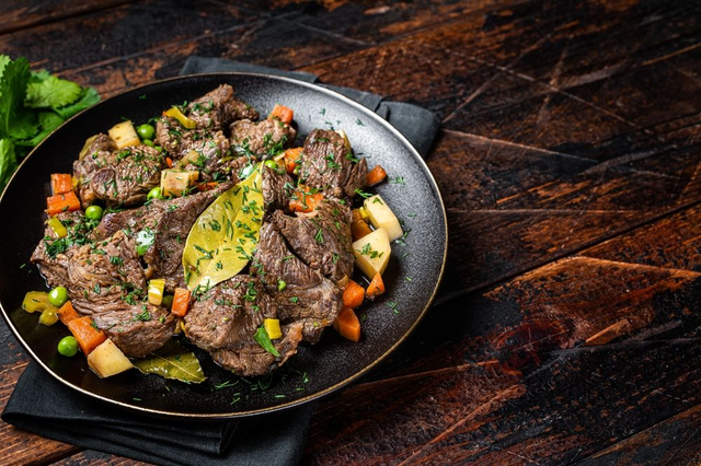 Beef Braising Steak (£15.50per kg). Approx 500g per pack