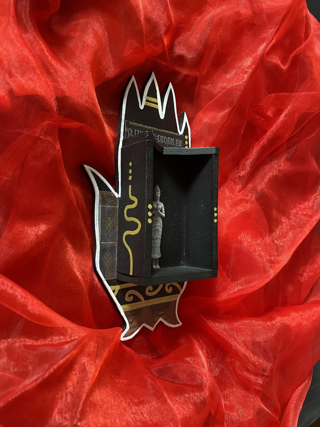 Module à Bibelot - Main