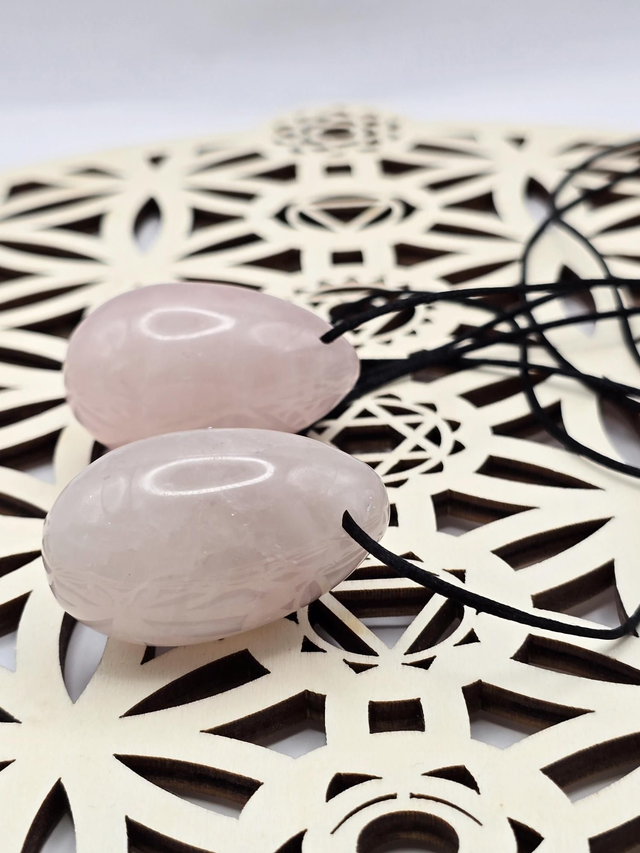 Quartz rose Œuf de Yoni 