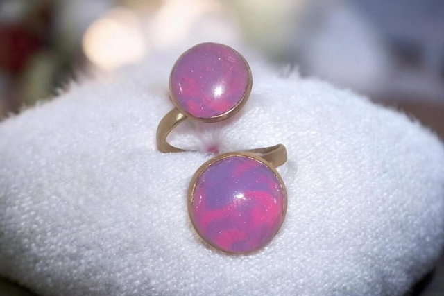 Bague extensible doré / violet