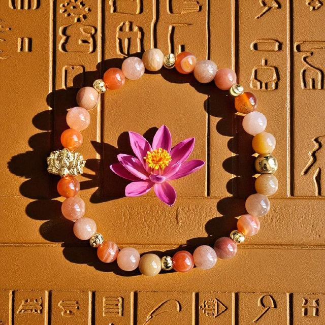 Bracelet femme "Déesse ISIS" : Cornaline, Jaspe Mokaïte &amp; Pierre de Lune
