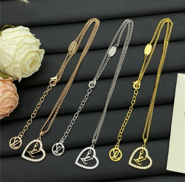 Collier LV