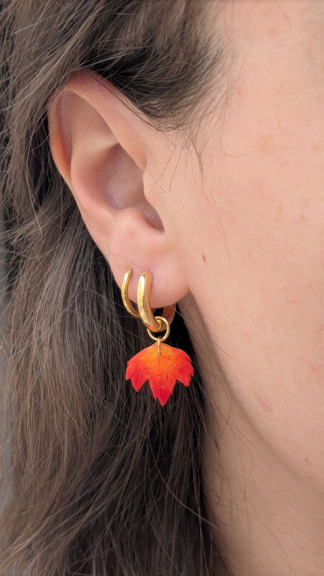 Créoles dorées épaisses à personnaliser avec les charms