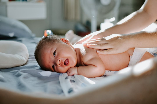 Massage Bébé – L’Essentiel : Un Instant de Douceur et de Connexion 60 min 