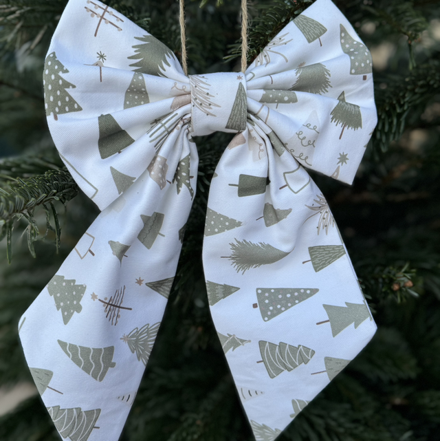 Festive Trees Fabric Bows