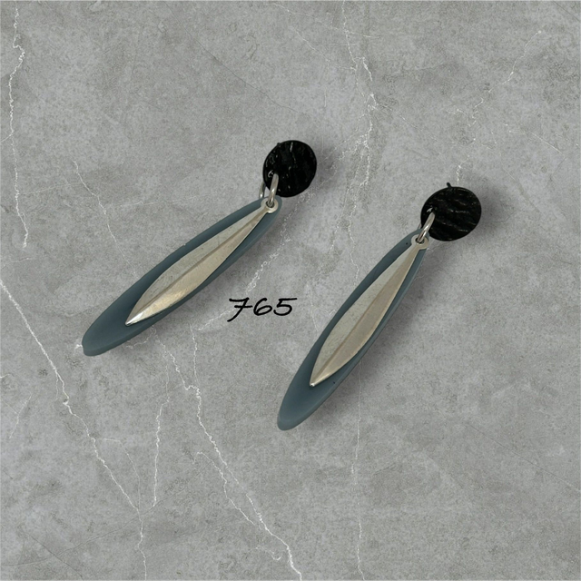 🩶Boucles d’oreilles ellipse – Résine &amp; Acier inoxydable - Réf. 765
