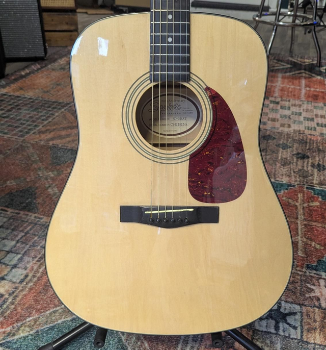 Squier SD-3 Acoustic Guitar 