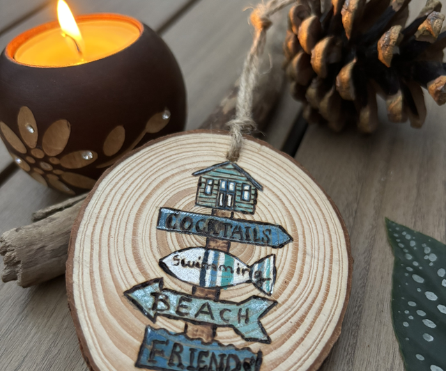 Boule de Noël en bois Direction Camping 