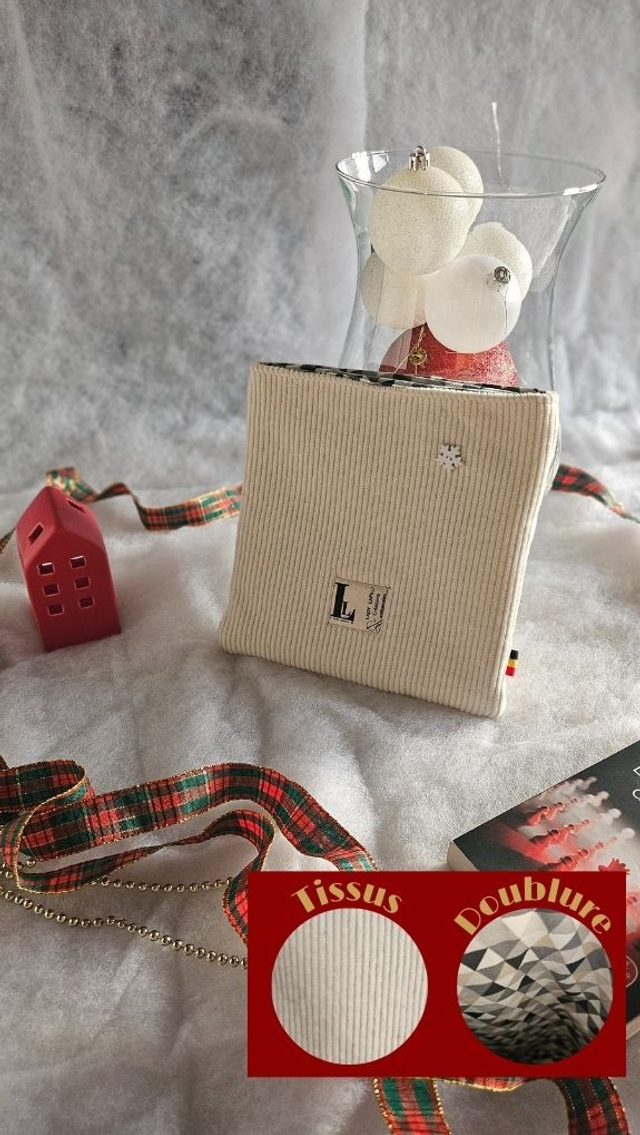 Pochette pour livre de poche