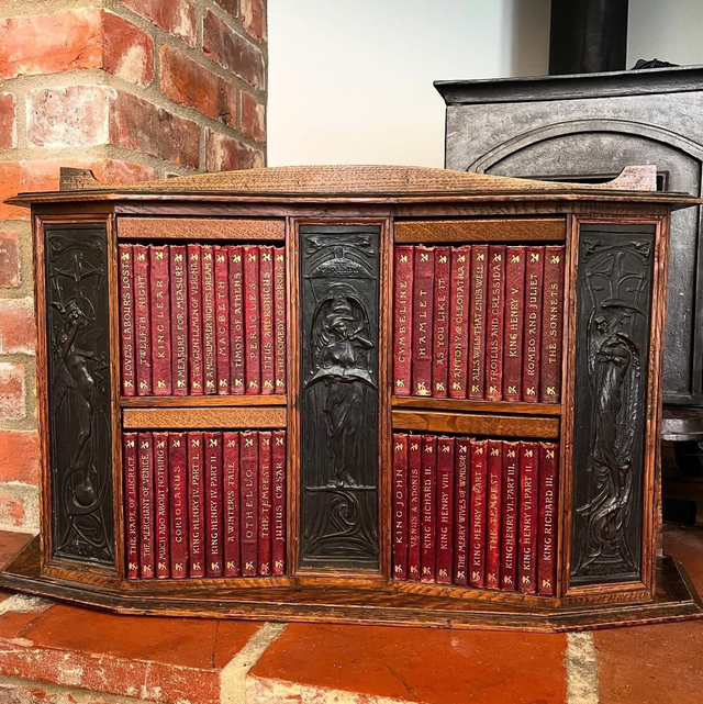 Arts & Crafts Oak Desk Top Bookcase With 3 Bronze Art Nouveau Period Plaques 