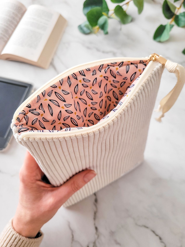 Pochette à livre Mila -personnalisation des tissus-