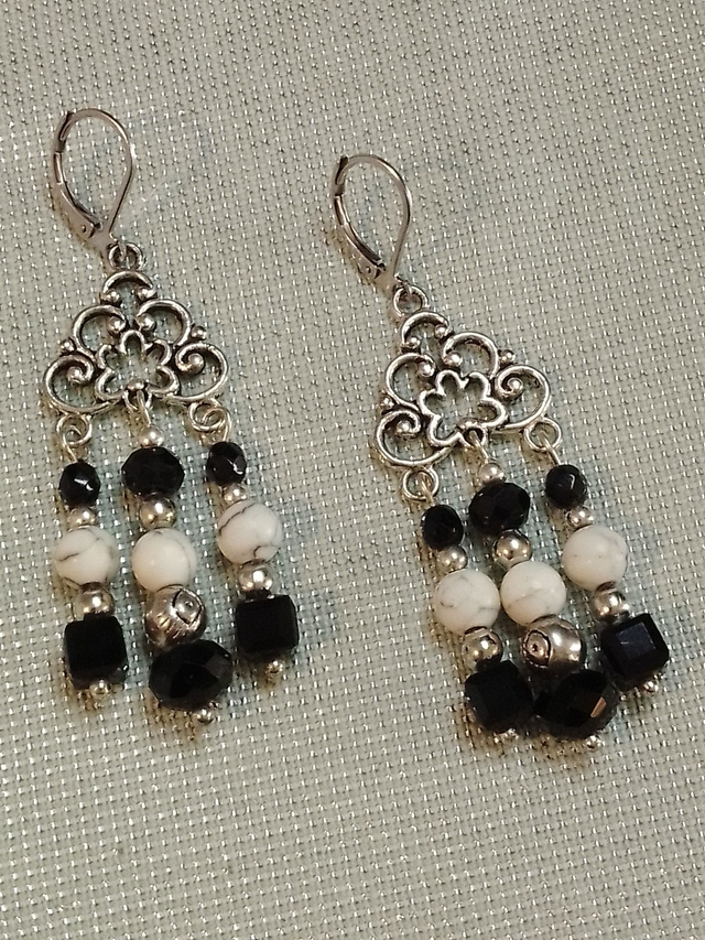 Boucles d&#039;oreilles - CAMÉLIA