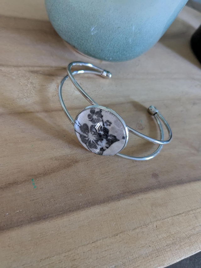 Bracelet cabochon