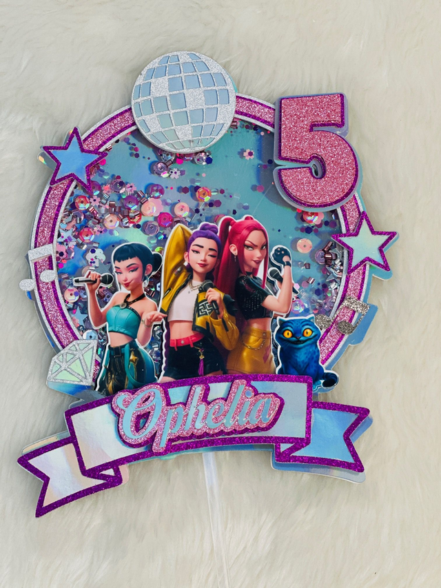 Personalised K-pop Cake Topper