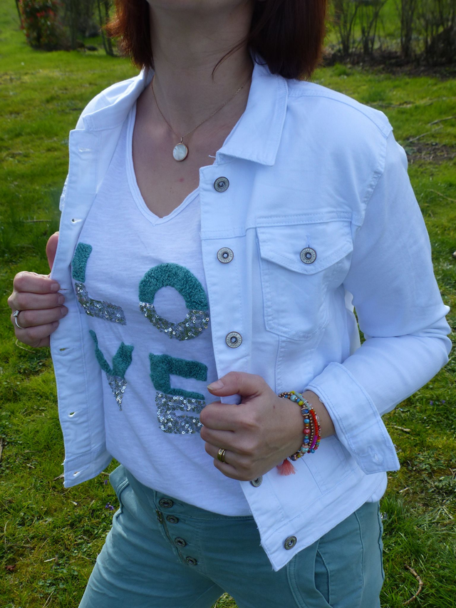 veste en jeans blanche