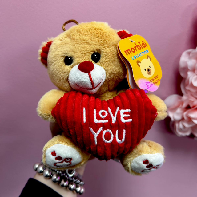 Peluche orso con cuore morbidi