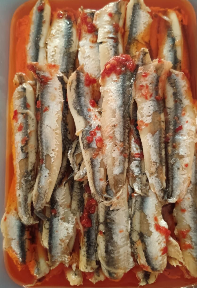 Anchois oriental (Prix au 100gr) retrait sur marché 
