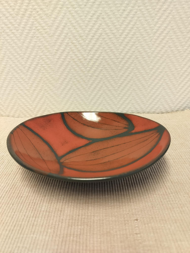 Pentik pieni tarjoiluastia #092