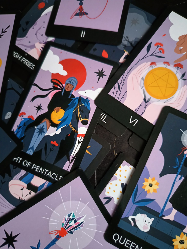 Sabotage Tarot: mystical, modern and feminine deck * by Sonya Sabotage & Modern Magic Press