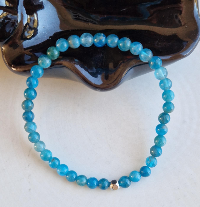 Bracelet APATITE 4mm