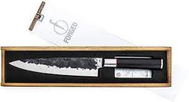 COLTELLO DA CHEF forgiato a mano
