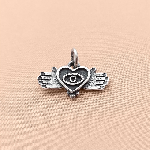 Heart Eye Necklace - Spiritual Amulet  - Sterling Silver Gothic Pendant -  Inner Wisdom Charm - Solid Silver Necklace - Hug charm