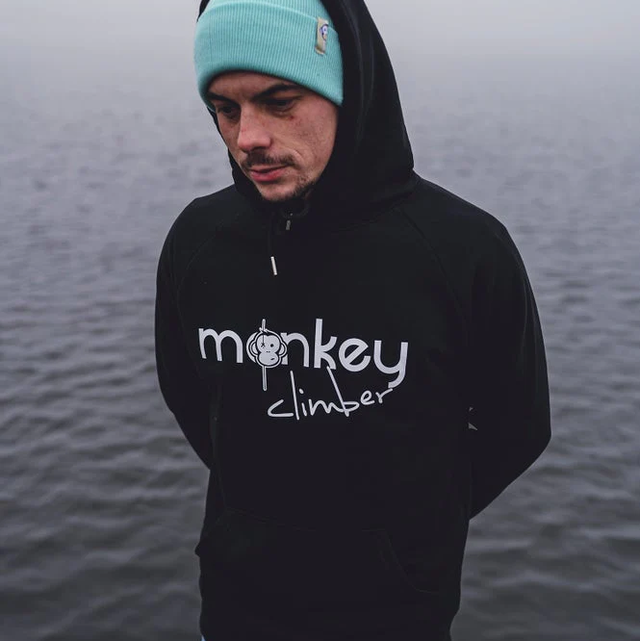 FRONT COVER HOODIE I BLACK