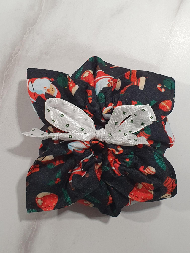 Petit pochon-fleur Noël noir