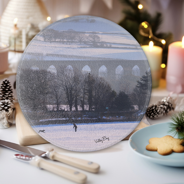 “A Winters Morning at Penistone” Round Worktop Saver  