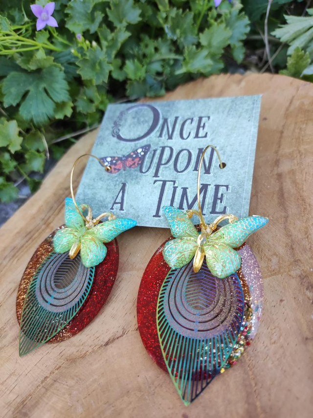 Boucles d&#039;oreilles &#039;Metamorphosis&#039;